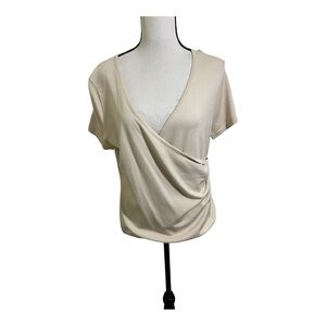 Evie womens faux wrap cream color. Short sleeve. Petite Large